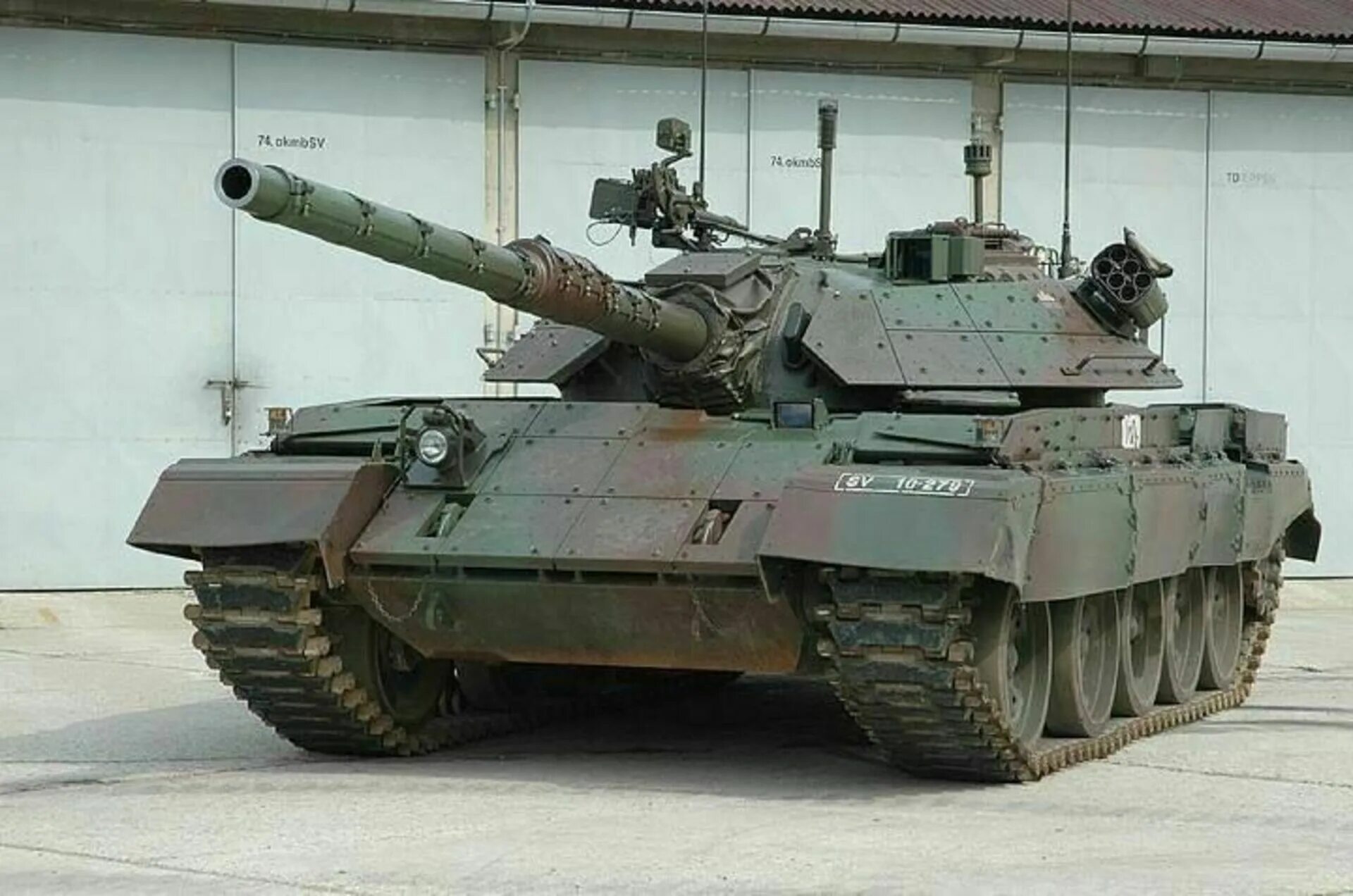 Танков m 55s. M55s танк. Танк т 55 модернизированный. Танк т55 м6. Танк m55s Словения.