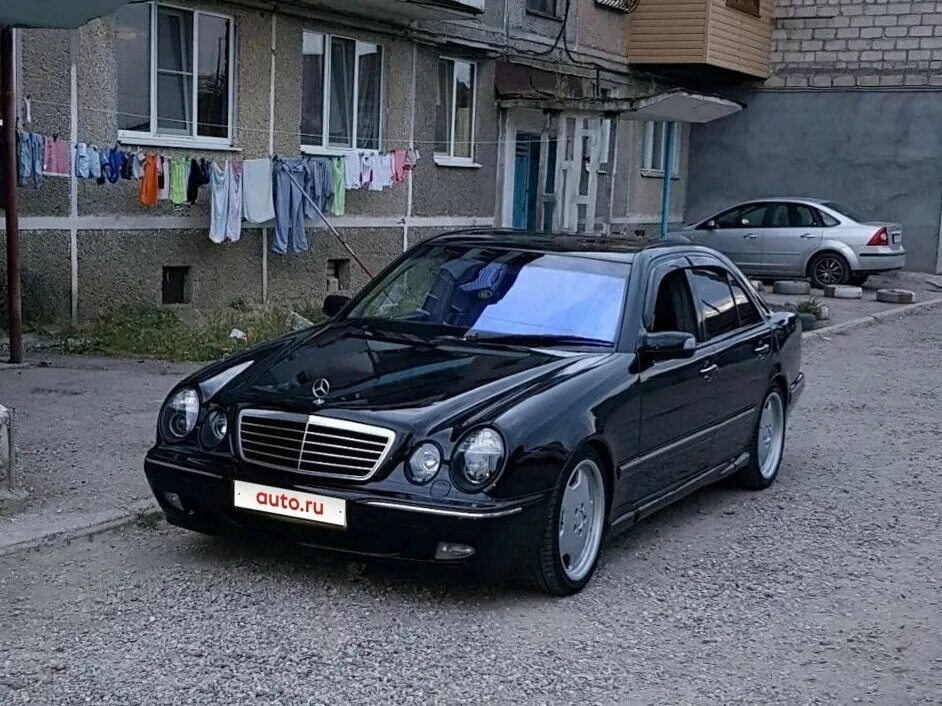 3. 3. 3. Мерседес 210 4. 3.