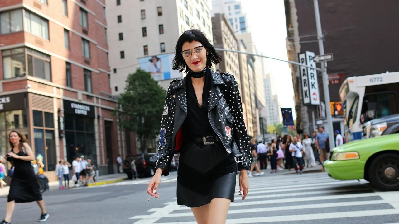 New fashion look московская ул 26 фото New Look advances refinancing talks