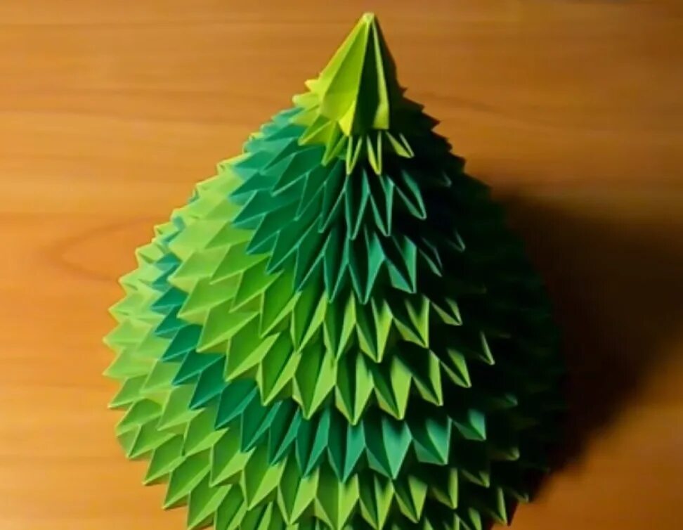 Елка оригами из бумаги. Объемная елка оригами. елка из оригами. елочка из бумаги оригами объемная. елка из бумаги объемная оригами.