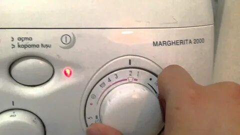 Машина работает аристон
