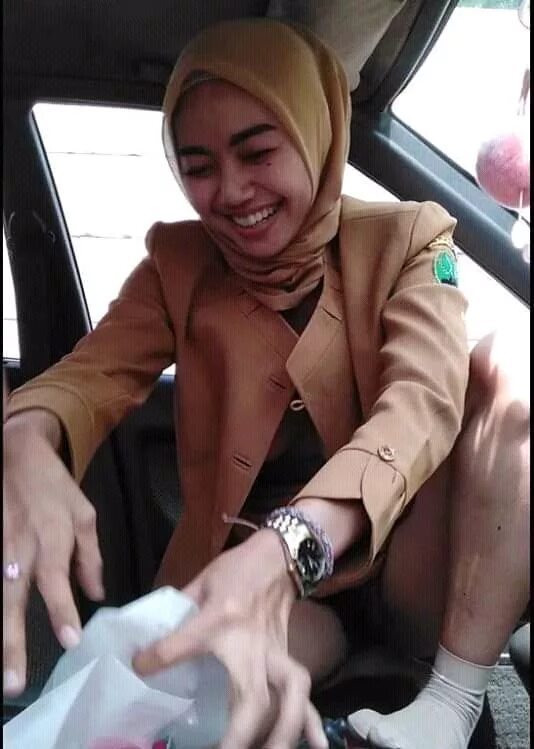 Video pns. Nabila Viral. Viral PNS Jilbab Jabar. PNS Purwokerto. Jilbab PNS Jabar.