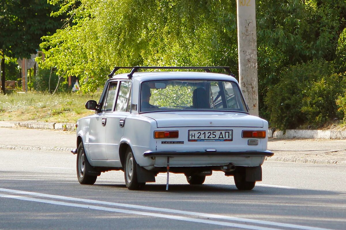 Иж комби 2125. Ваза 2125. Москвич иж 2125 комби. Иж комби 2125 1979. Ваза 2125.