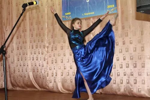 С днем космонавтики открытки. 25 лет полет нормальный. Полет нормальный мем. 10 лет полет нормальный. 70 лет полет нормальный.