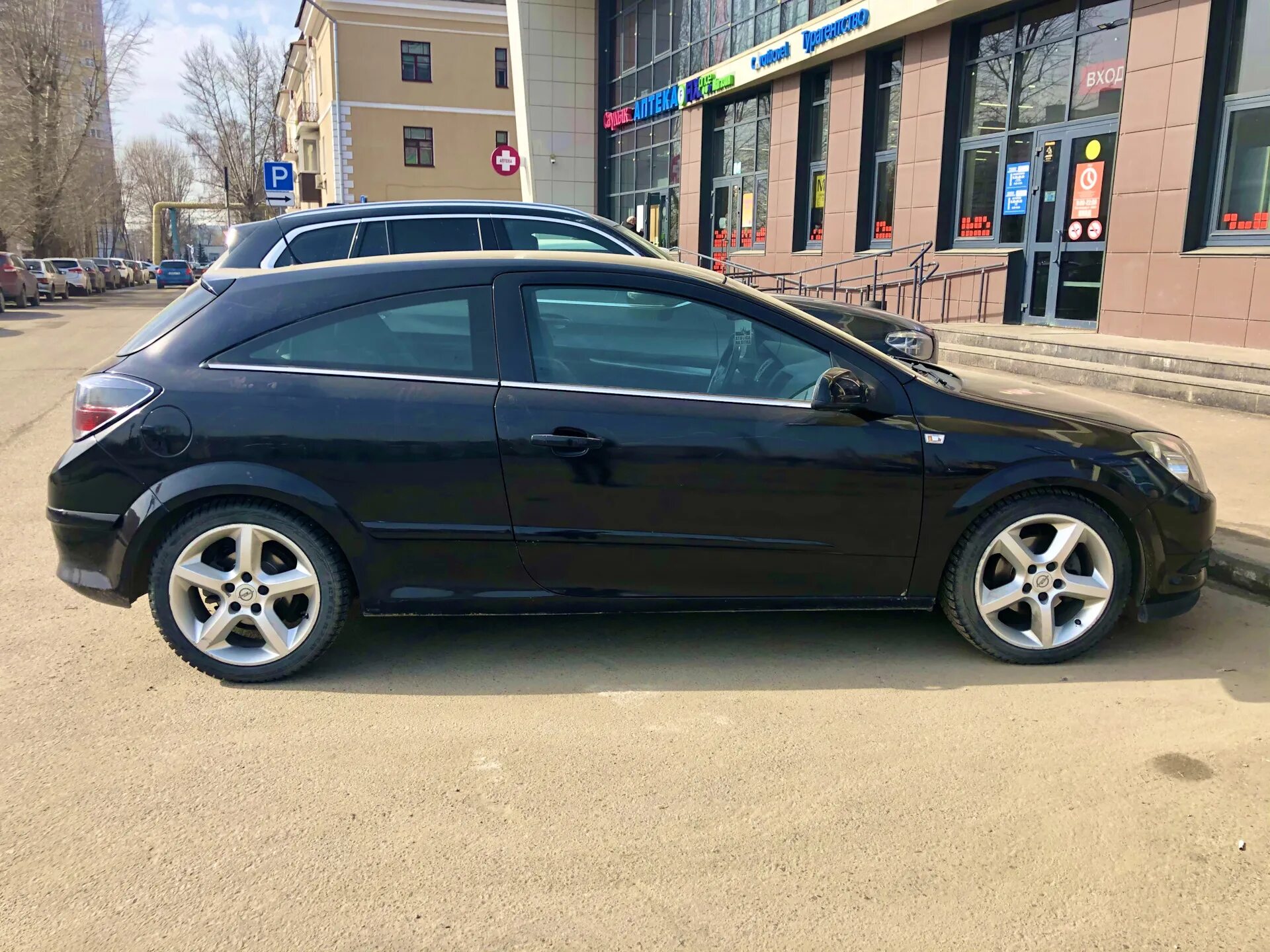 Opel 30. Технорессор -30 Opel Astra h GTC. Opel Astra h GTC пружины -50. Занижение Opel Astra h GTC -50.