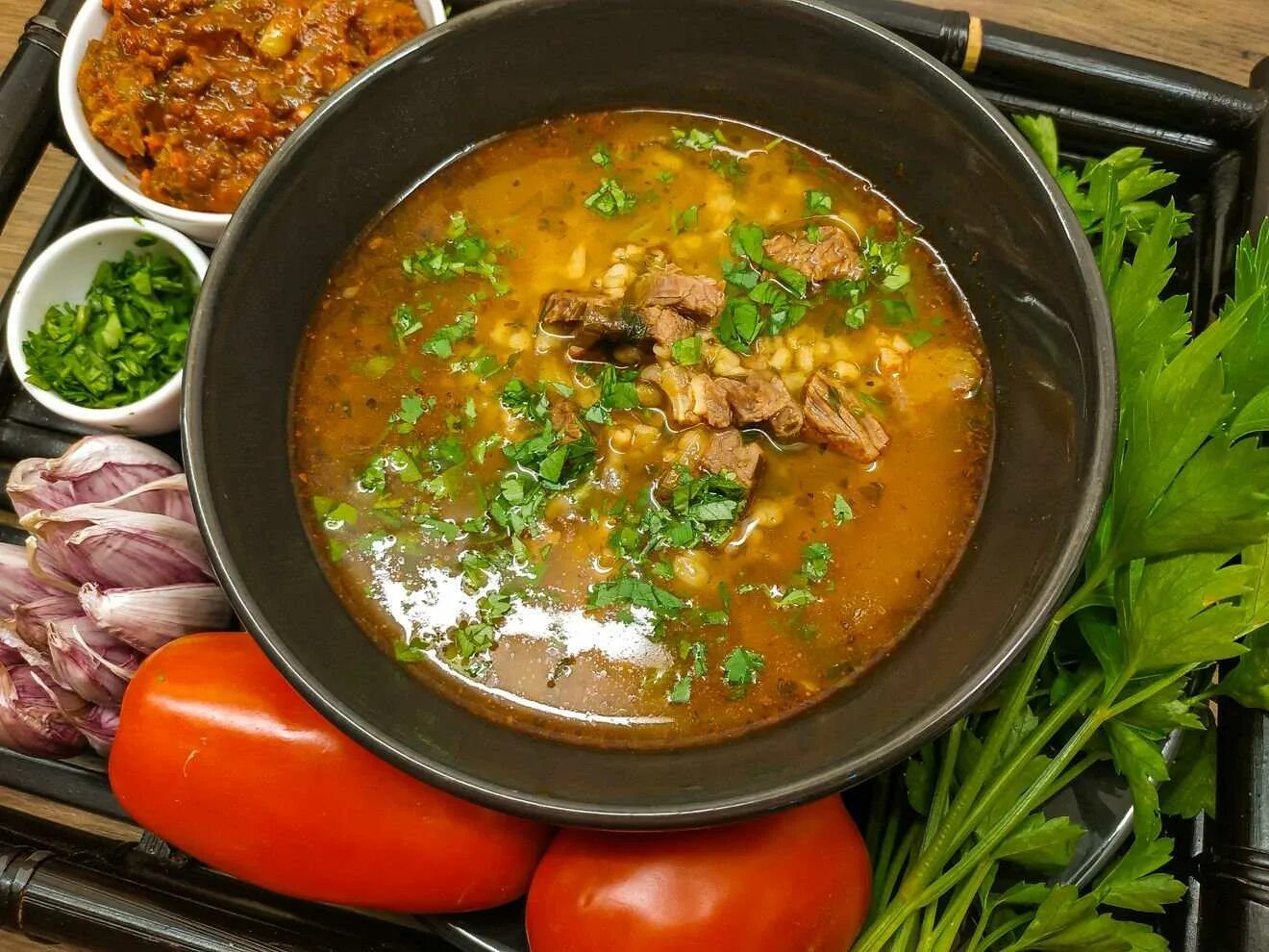Харчо простой рецепт. Харчо по-абхазски. Грузинская кухня суп харчо. Грузинский острый суп «харчо». Харчо Ивлев.