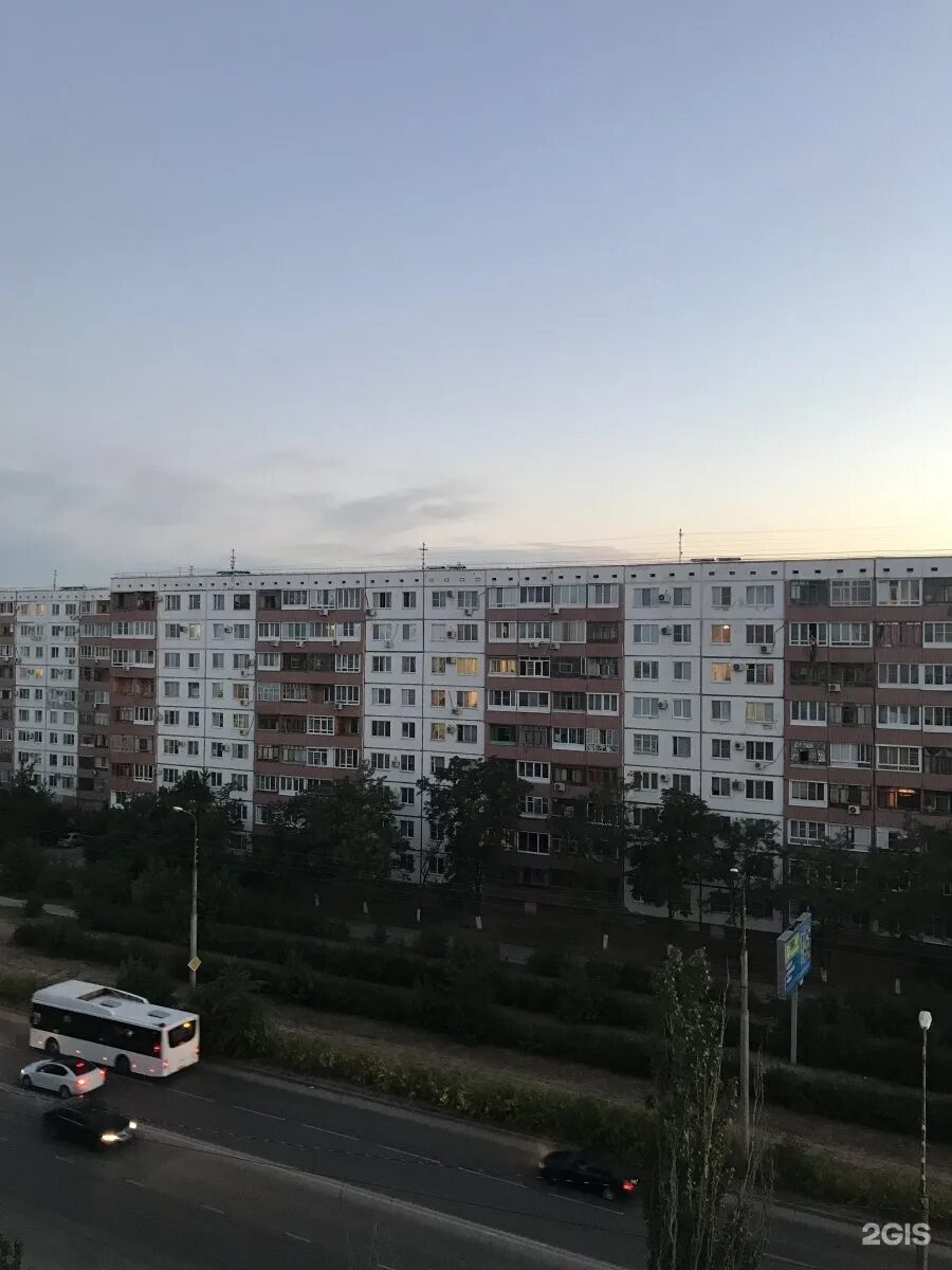 Горького 102а. 102 волжский. Горького 102а. Волжский, ул. Г.