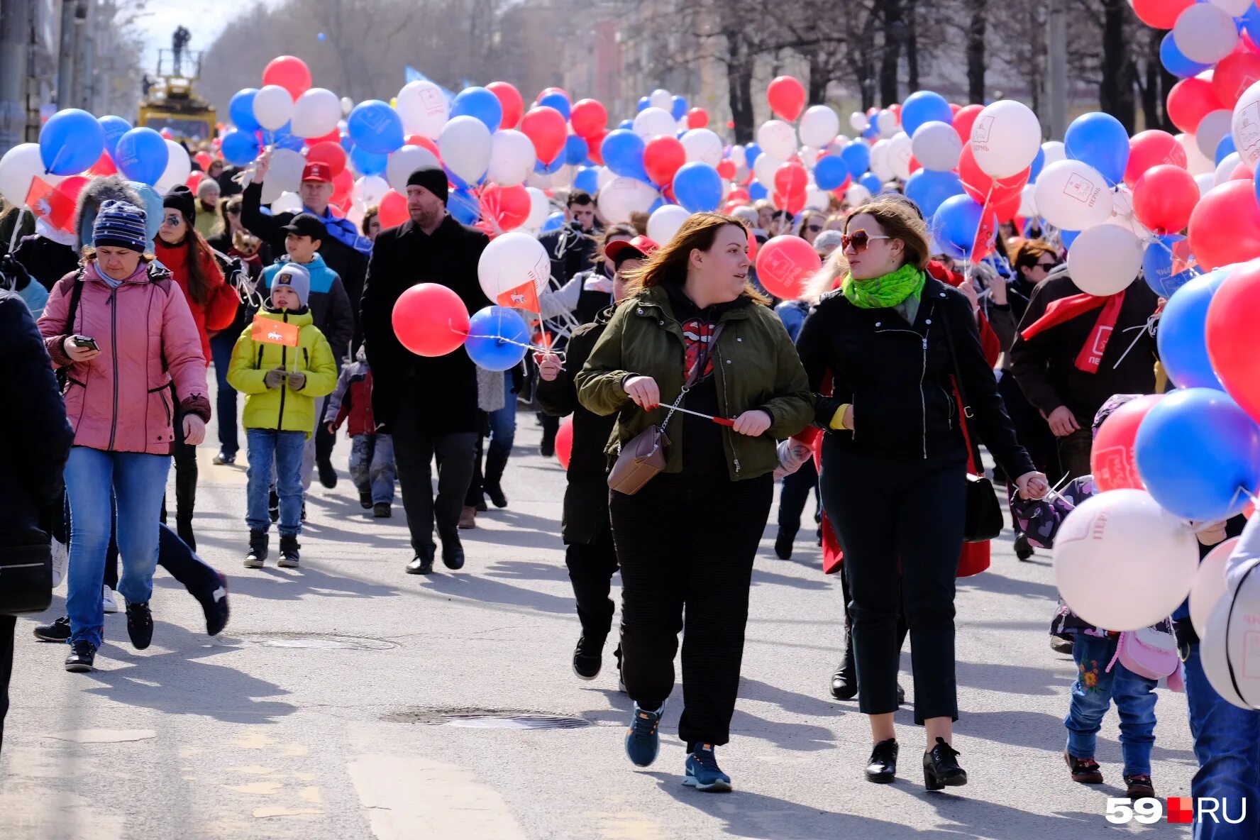 Массовые мероприятия. Первомайская демонстрация. Демонстрация 1 мая. Парад 1 мая.