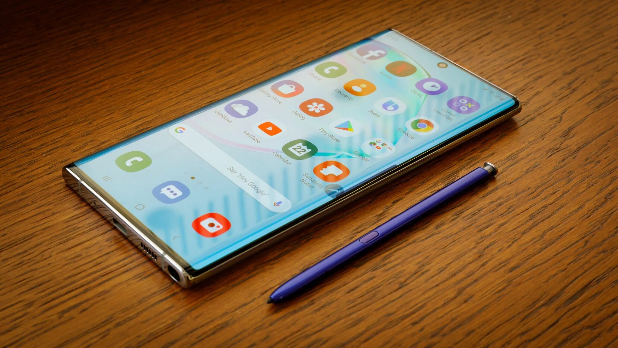 Телефон андроид 12 нот. Samsung Note 10 Plus. Galaxy Note 11 Plus. Galaxy Note 10 Plus 5g. Самсунг нот 10 мини.