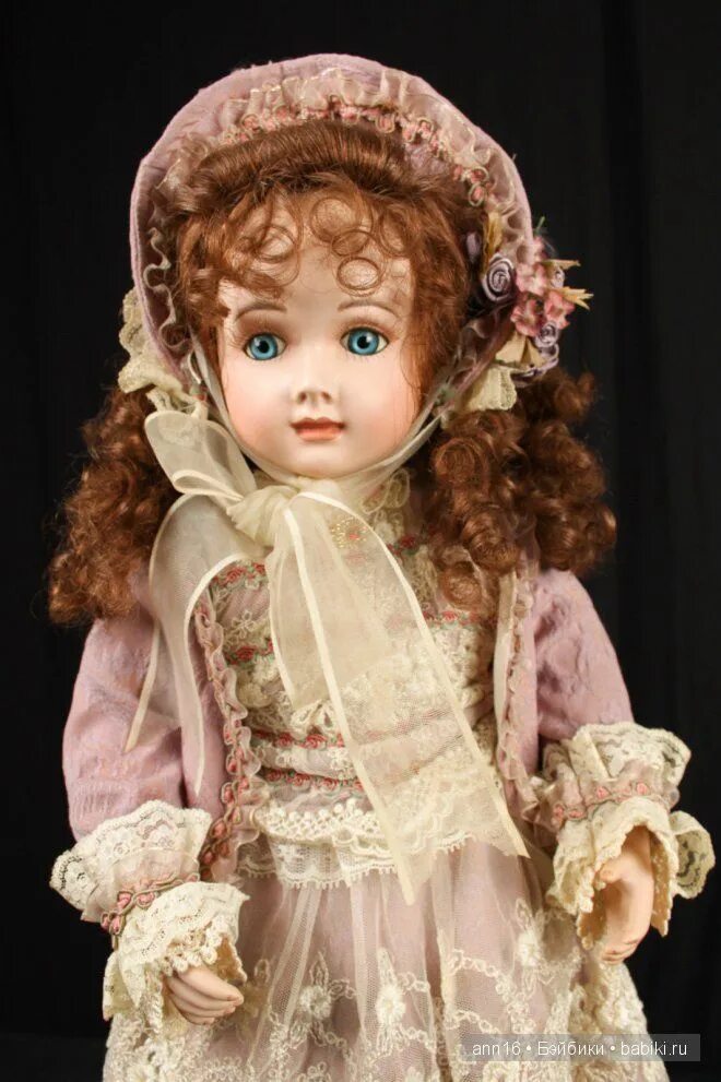Старая куколка. Старинные куклы. Старинные фарфоровые куклы. Кукла фарфоровая. Красивые старинные куклы.