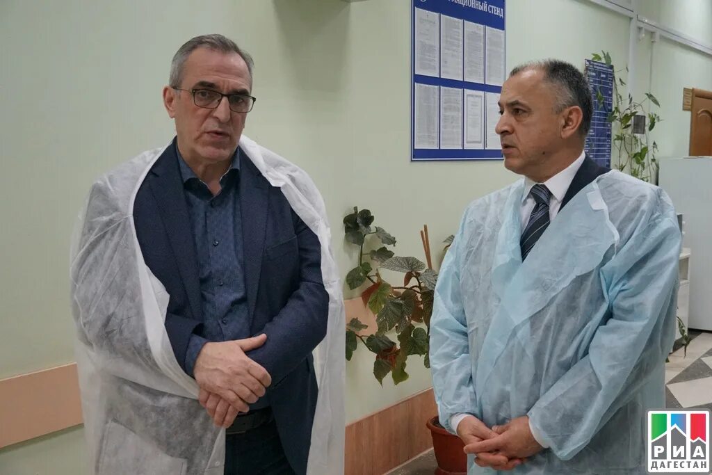 Ожоговый махачкала. Главврач центральной ркб махачкала. глав рач ркб махачкала. главврач ркб 2 махачкала. главврач дагестанской республиканской больницы.