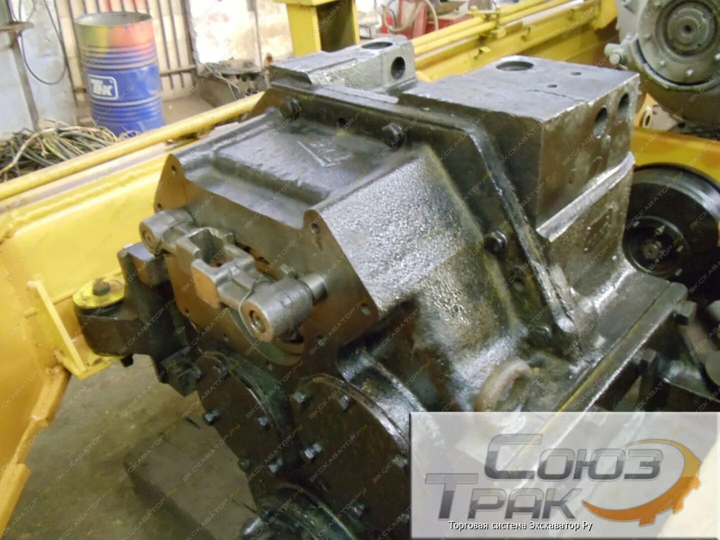 Коробка грейдера. Кпп грейдер дз 98. кпп автогрейдера дз-122. коробка передач грейдера дз-180. коробка грейдера дз 180.