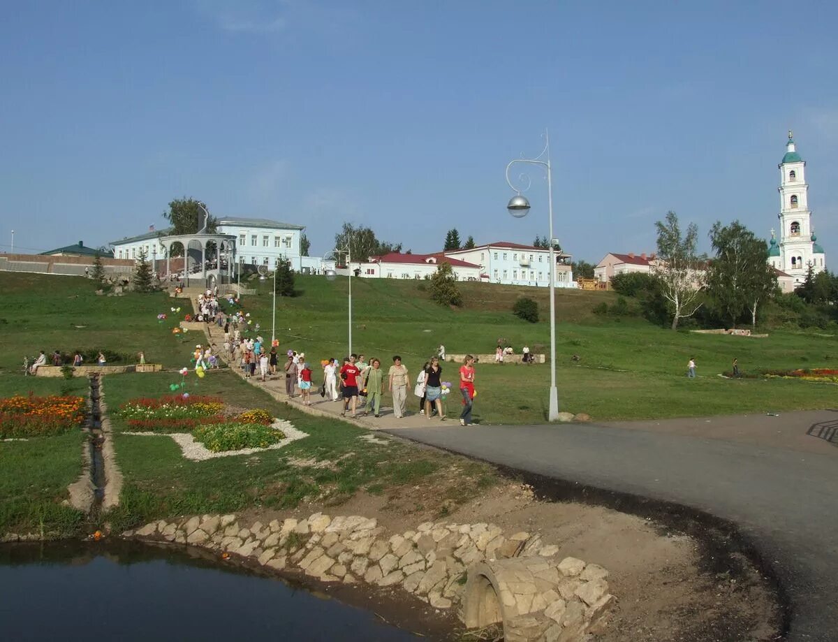 Вид с чертова городища елабуга. Парк шишкинские пруды елабуга. Чёртово городище елабуга. Чёртово городище елабуга. Елабуга климат.