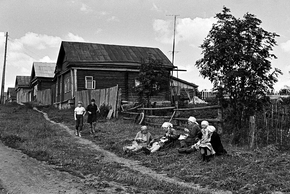 СССР 70е деревня. Советская деревня Кучеряново. Деревня в СССР 70-Е годы. Деревни СССР 70х. Жизнь в 20 30 годы прошлого столетия