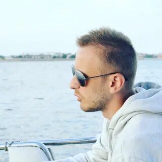 Сергею 30 лет