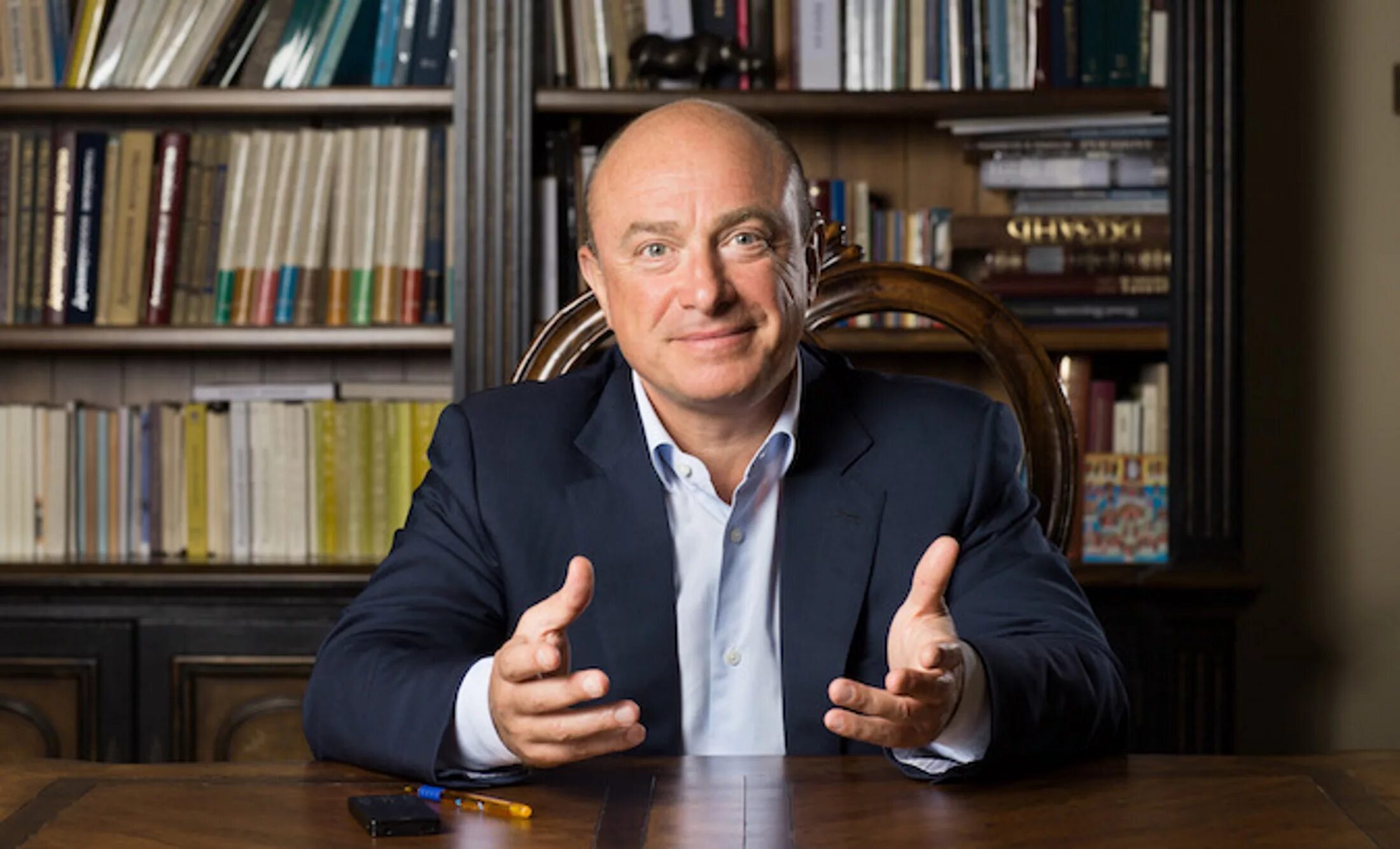 Абрамов меценат. Михаил абрамов бизнесмен. Абрамов михаил юрьевич. Абрамов михаил юрьевич. Абрамов меценат.