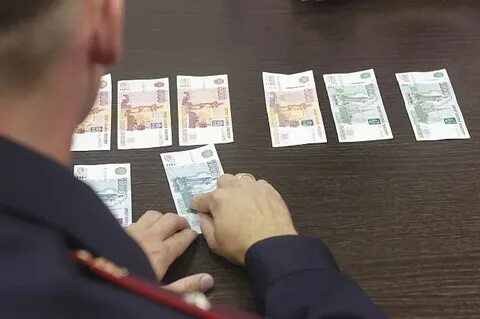 Предложила денег полиции
