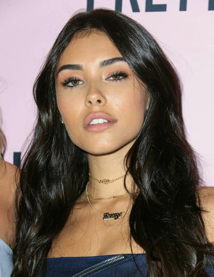 Madison Beer. Певица Beer Madison. Madison beer doll monster