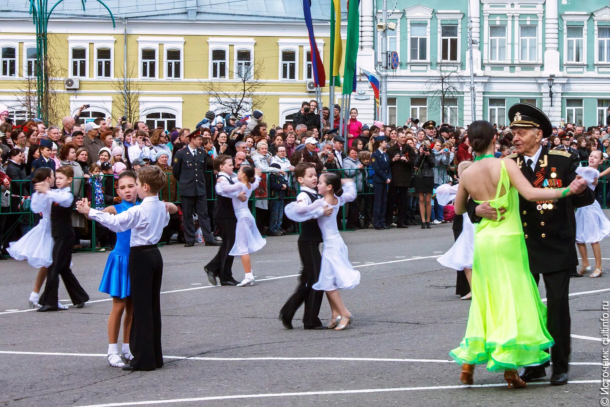 1 мая вологда. День Победы Вологда. 9 Мая Вологда мероприятия. Майский Вологда. Вологда в мае.