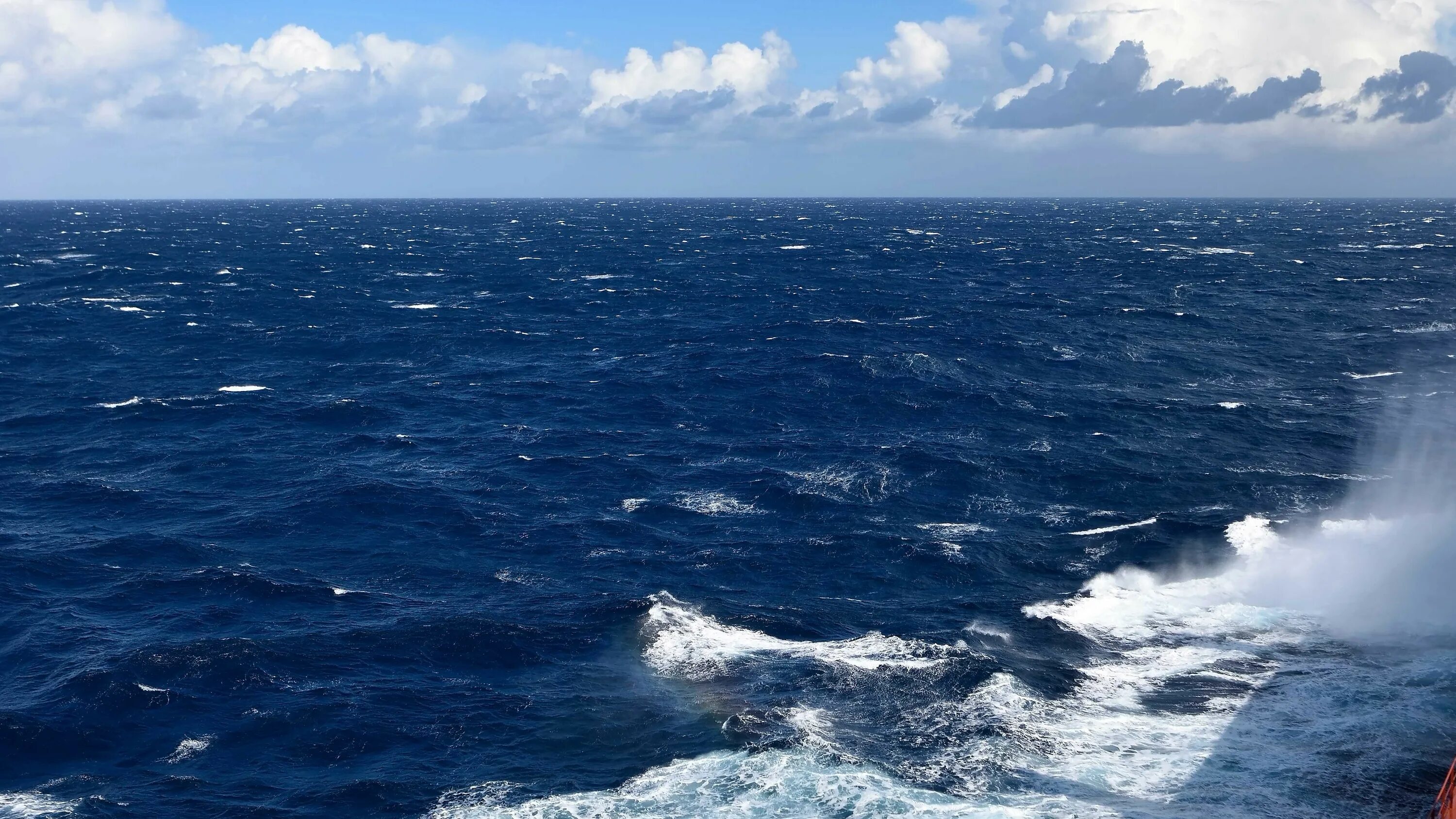 Sea state. Бушующая стихия. Sonoma beach. Sunset seaside. Солтон-си в калифорнии.