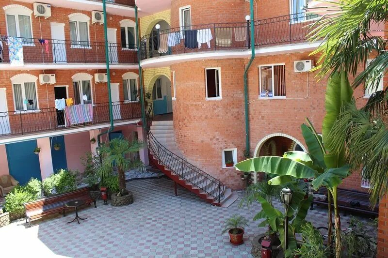 Самара-сочи авиабилеты прямой. Гостевой дом самара в адлере куйбышева 44. Билеты на самолет москва сочи. Билеты на самолет москва сочи. Билеты в сочи на самолете из москвы.