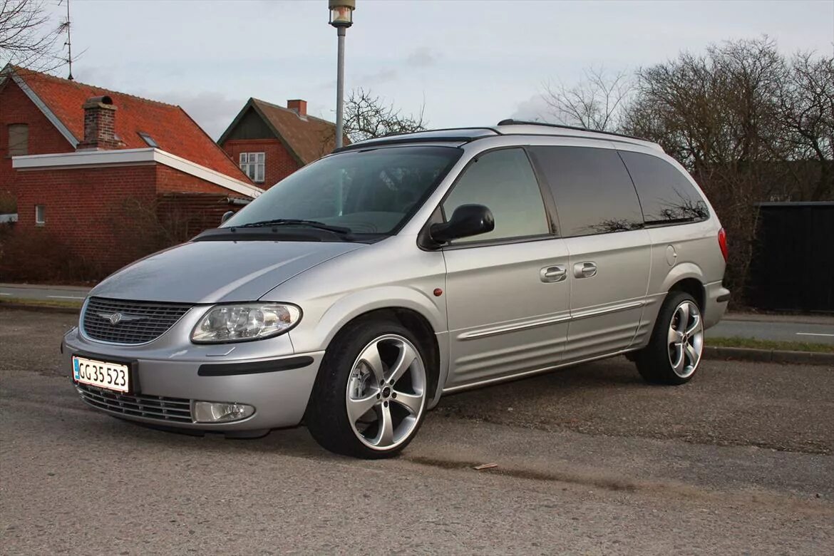 Гранд караван диски. Додж караван и крайслер вояджер. Dodge caravan r20. Dodge grand caravan. 3.