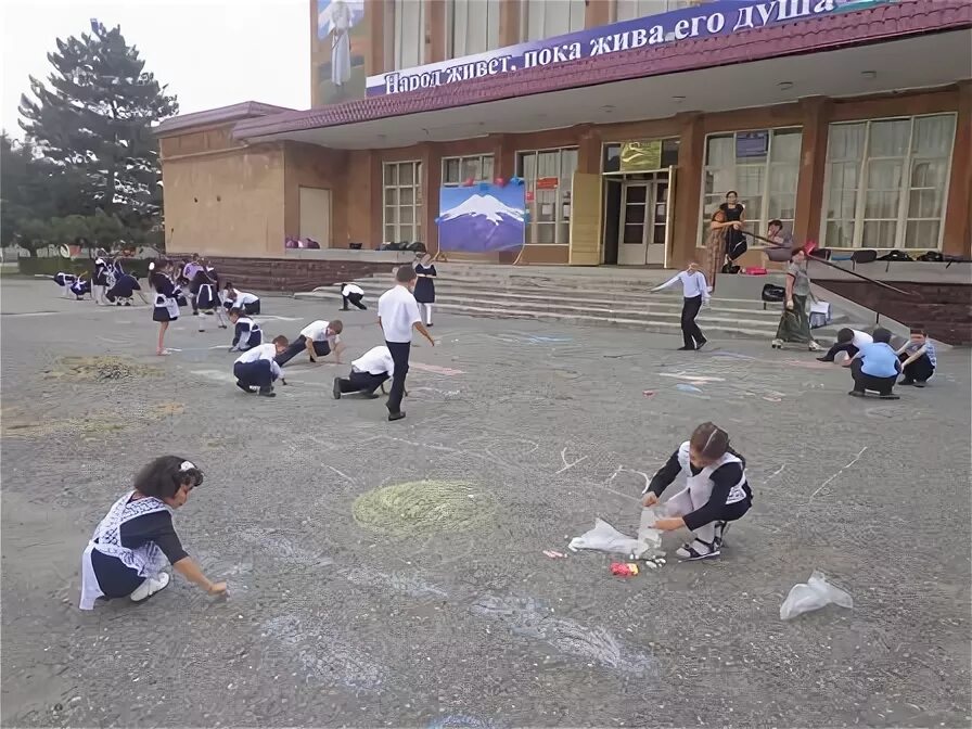 Карагач прохладненский. Карагач село школа. Село карагач школа номер 1. МКОУ СОШ номер 1 им х т Башорова с карагач. МКОУ СОШ номер 1 с карагач.