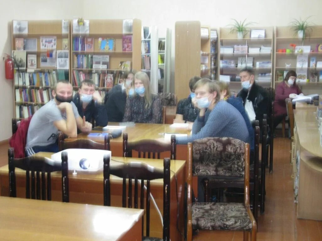 Колледж библиотечных и информационных. Минусинский библиотечный колледж. библиотека техникума. библиотека колледжа. библиотечный техникум города зубцова.