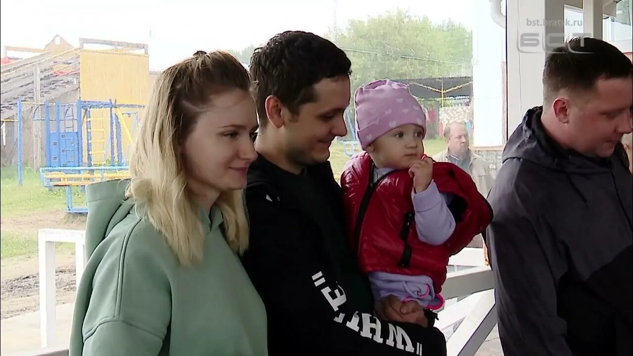 Новости бст вчерашний выпуск 21 30. Бст новости. бст вчерашний выпуск. бст 21.04.23. бст 23.04.2025 мансуров выпуск.