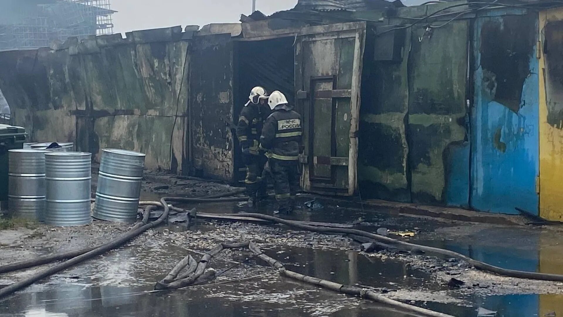 Взрыв в нижнем новгороде сейчас. Пожар. Пожар в Нижнем Новгороде. Взрыв пожар Нижний Новгород.