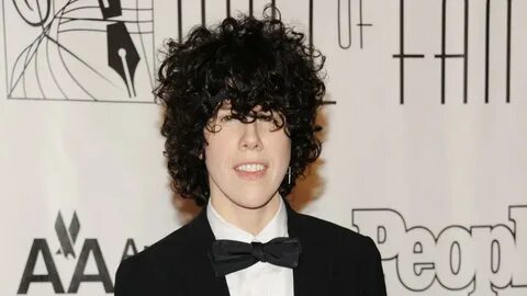 American singer LP talks Sir Paul McCartney, fans and more