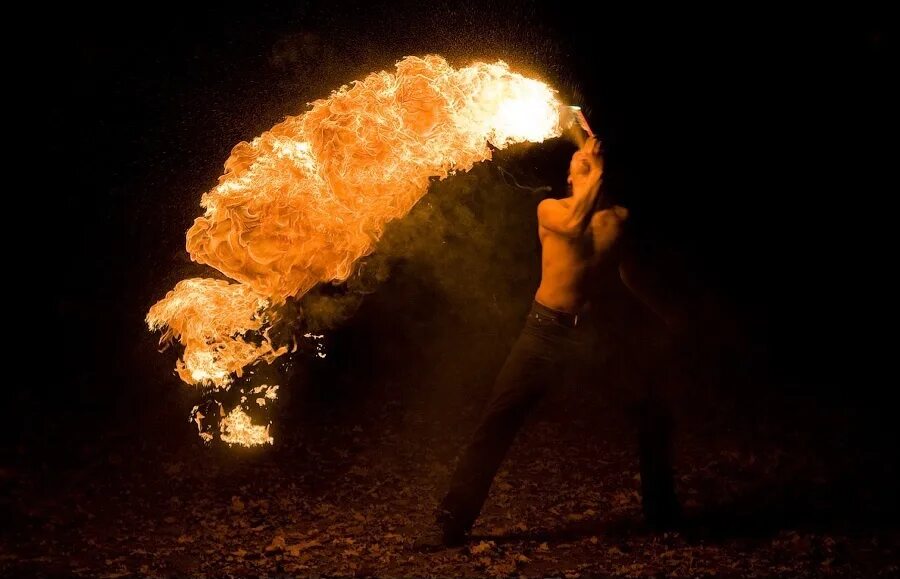 Фаера видео. Ник вулси фаер шоу. Фаер шоу. Анна легенда фаер шоу. Фаер шоу богданович.