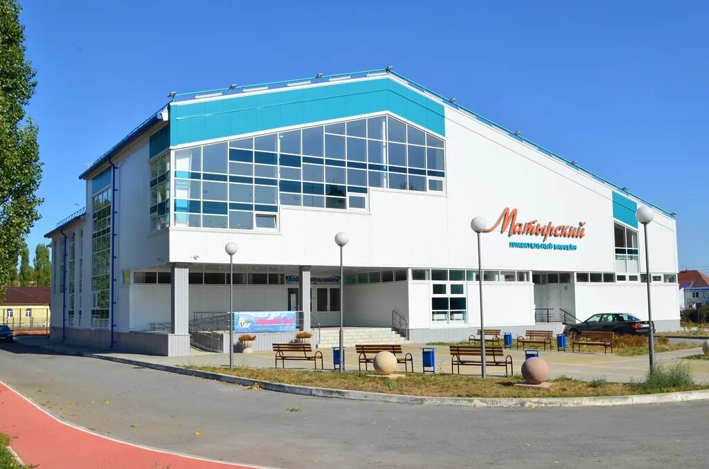 бассейн дельфин город канск. имя спортивные комплексы. спортивный комплекс им булакина абакан. имя спортивные комплексы. томская область томский район молодежный спорткомплекс.