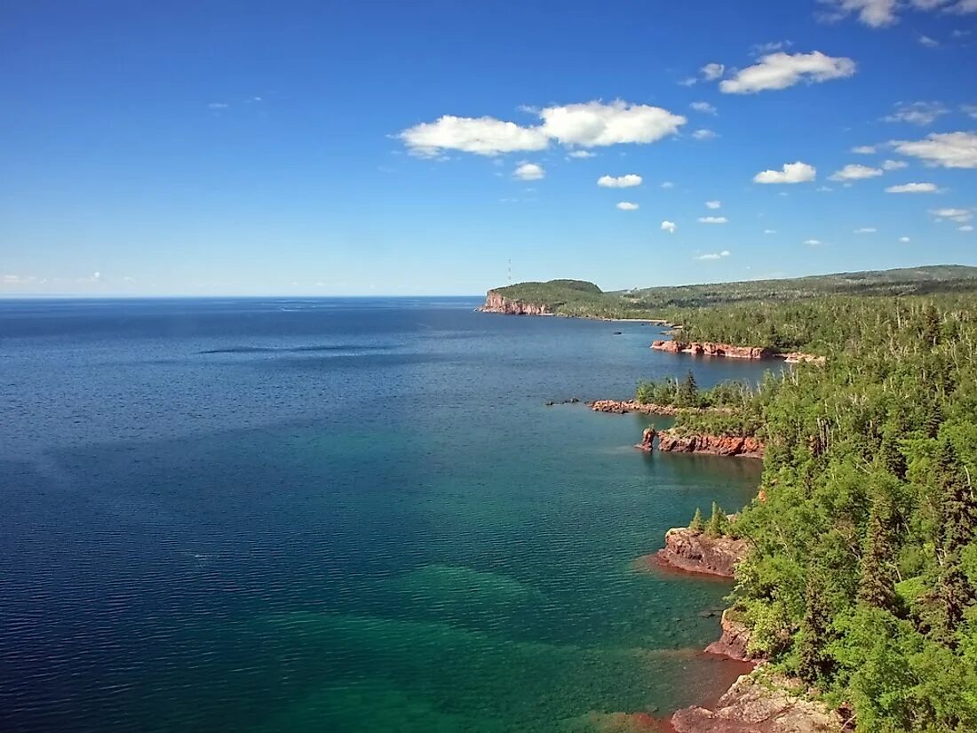 Какое озеро в европе самое пресноводное. Верхнее (Lake Superior) — озеро. Озеро Гурон Северная Америка. Великие американские озёра верхнее Гурон Мичиган Эри Онтарио. Озеро Супериор США.