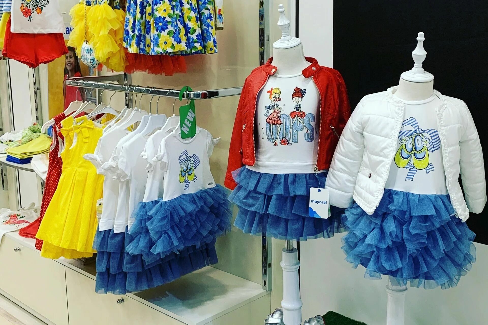 одежда солнечногорск. солнечногорск центральная улица. одежда солнечногорск. комбинезон баркито 134. центральная улица 2а солнечногорск.