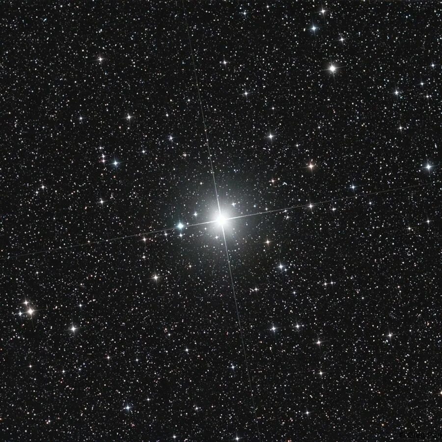 Яркая звезда 7 букв. Яркая звезда 7 букв. Регулус звезда. Звезда небесное тело. Улькер созвездие плеяд.