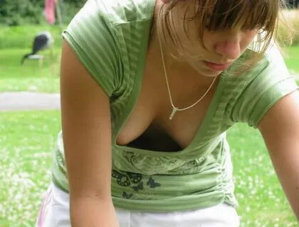 Candid street downblouse from amateur blonde chick.
