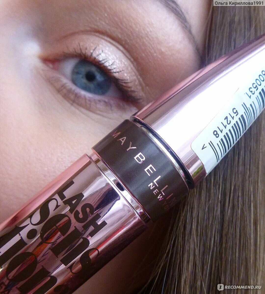 Maybelline burgundy brown. Оттенок бургунди тушь мейбелин. Тушь мейбелин Lash Sensational бургунди. Maybelline Lash Sensational коричневая. Тушь мейбелин бургунди Браун.