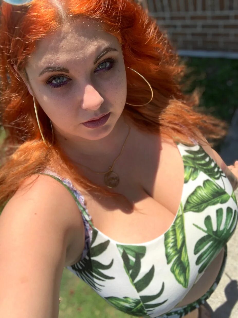 Mischievous kitty. Mischievous kitty колпино. mischievous kitty актриса. мисчевос китти mischievous kitty. mischievous kitty cam.