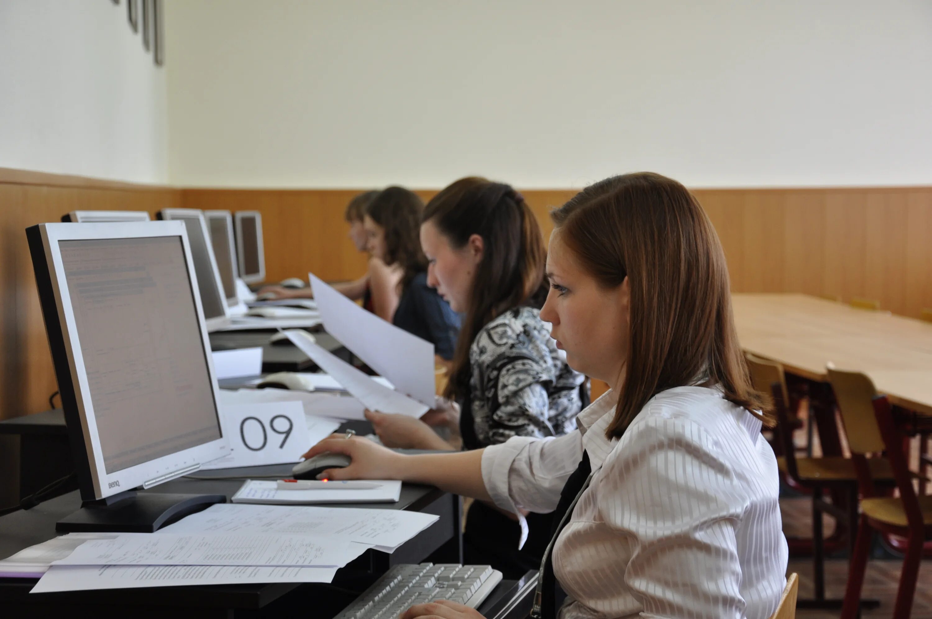 университет бухгалтерия. фэф финансовый университет. чем занимается бухгалтерия универа. экономический факультет яргу. университет бухгалтерия.