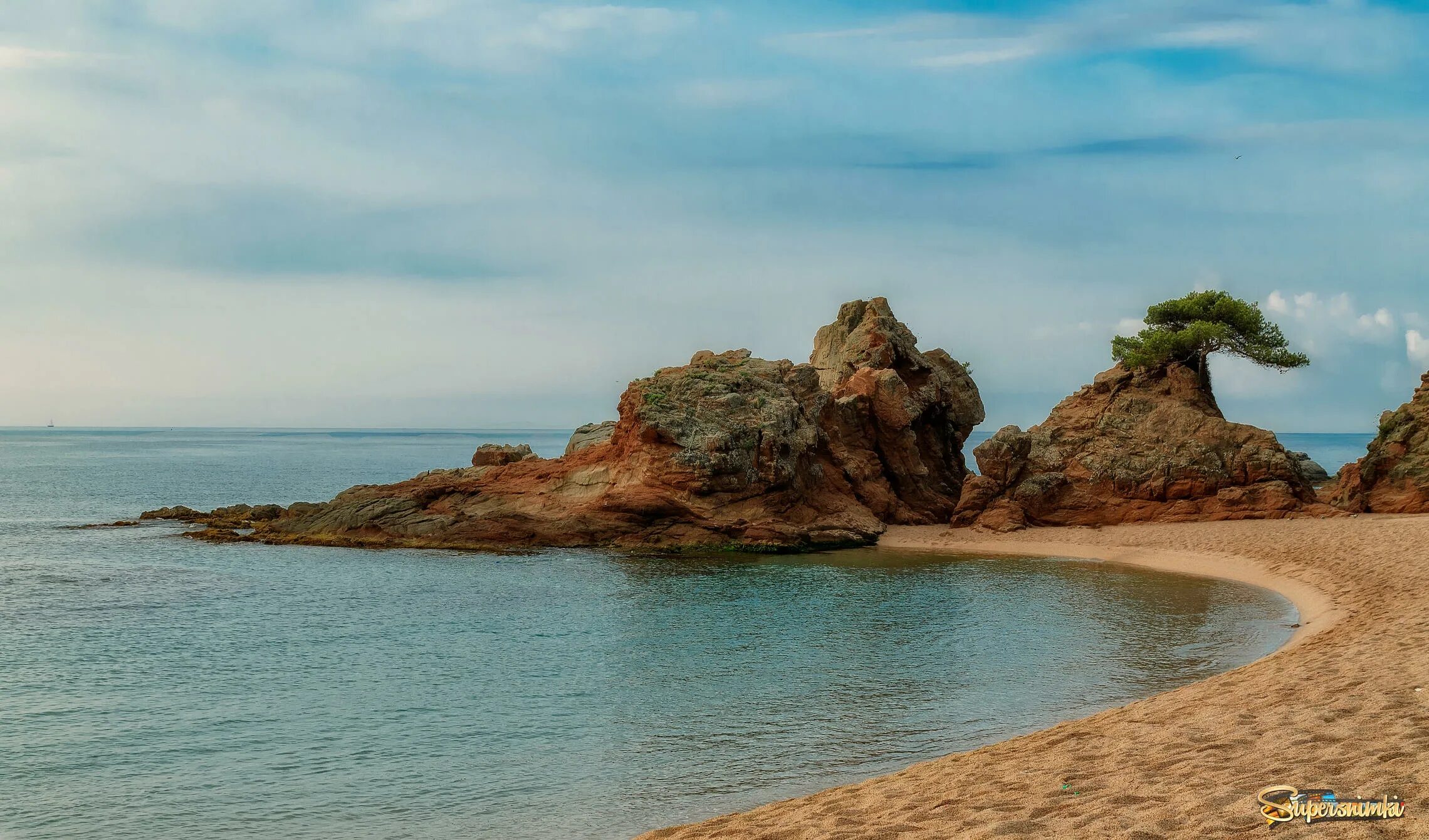 Лукоморье залив,изгиб бухта. Излучина морского берега. Лукоморье это морской залив. Морской залив, бухта, изгиб морского берега.