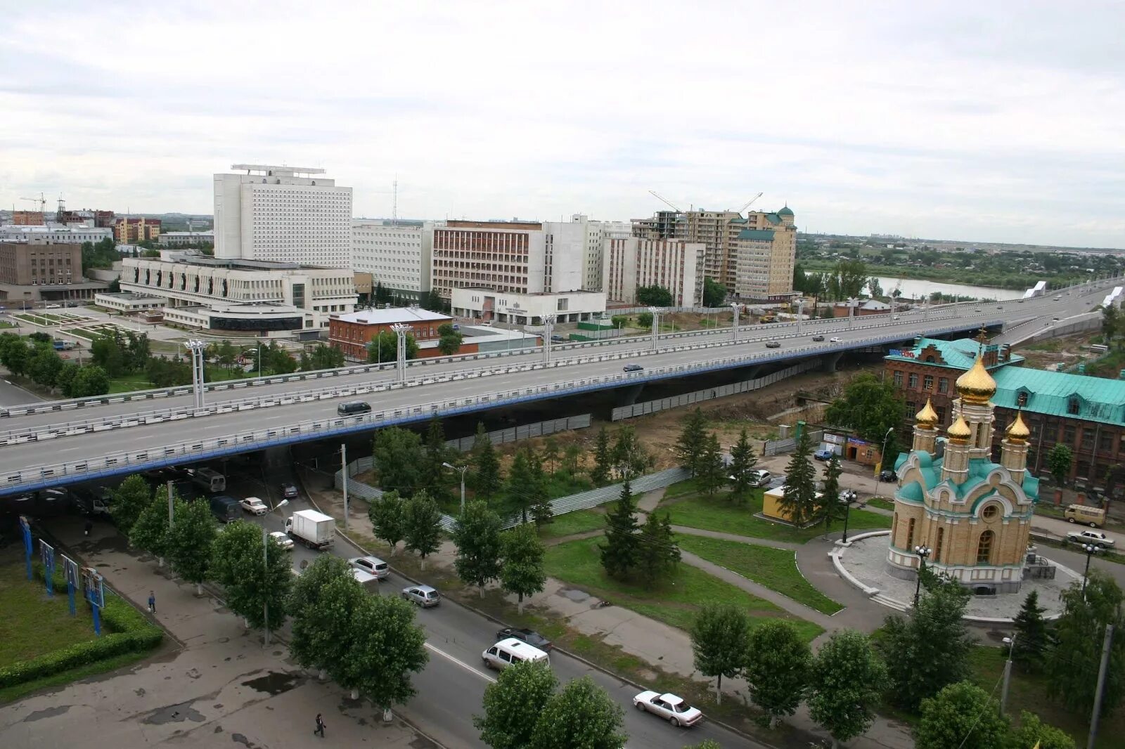 Где купить в городе омск. Метромост Омск. Метро мост Омск. Метромост Омск фото. Омск центр города.