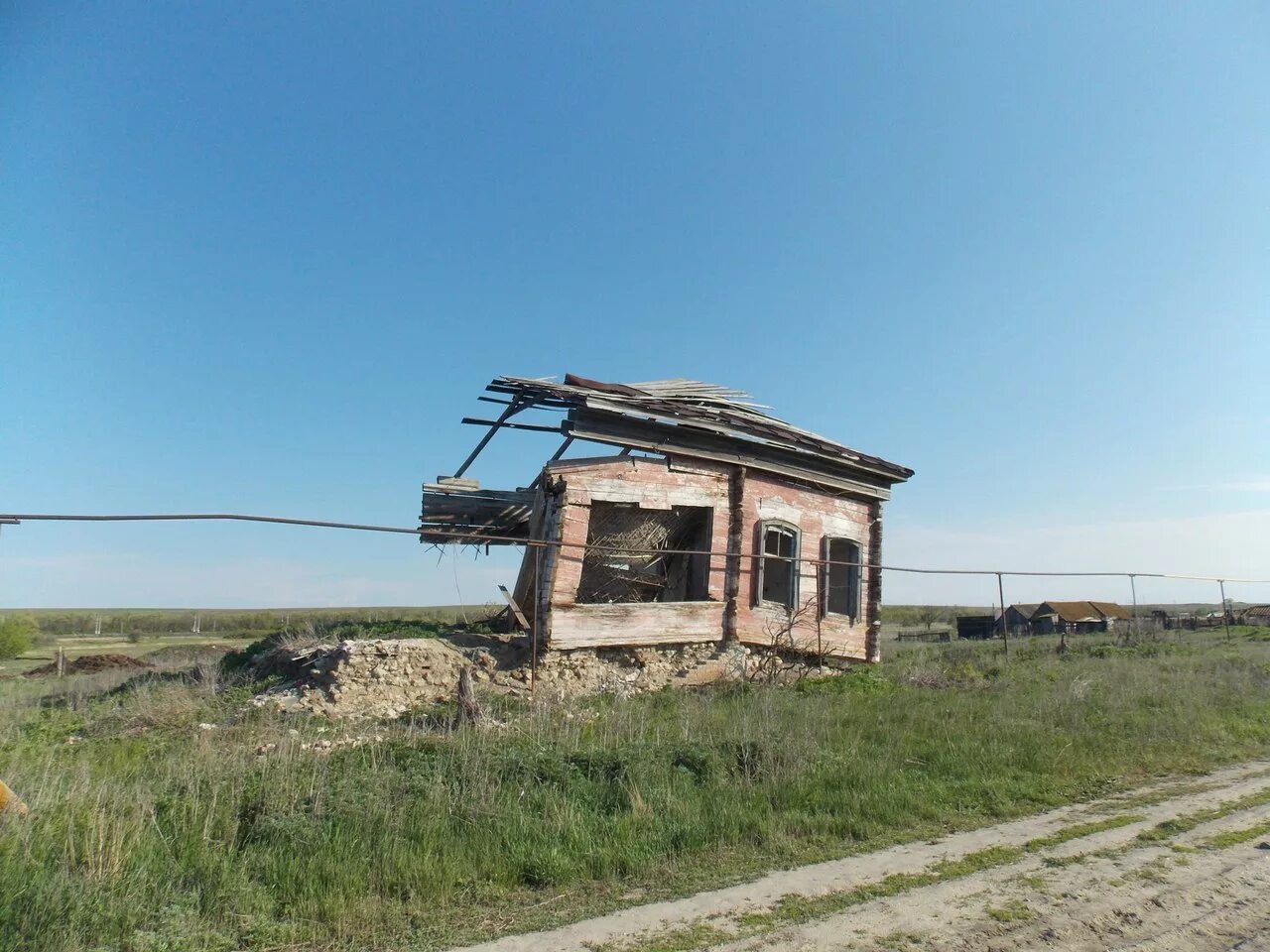 Погода каменский красноармейского. Луговое Саратовская область. Село Луговое Красноармейский район Саратовской области. Каменский Саратовская область Красноармейский район. Село Луганское Саратовская область Красноармейский.