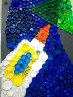 500 пластиковых крышек