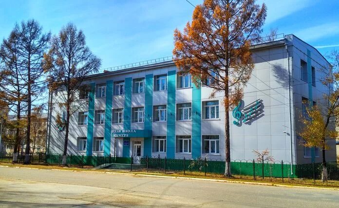 Школы искусств амурская область. Циолковский амурская область. школа циолковский амурская область. циолковский город школа 7. школа искусств города свободный амурская область.