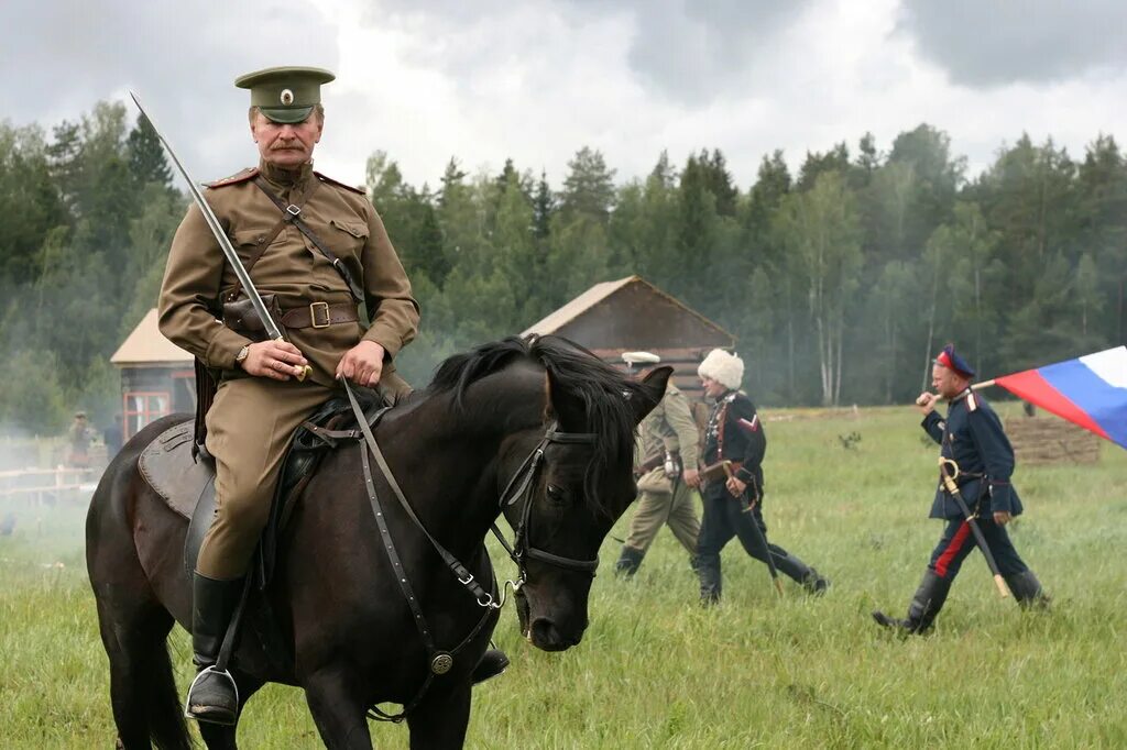 Военно-историческую реконструкцию событий гражданской войны. Реконструкция гражданской войны. Реконструктор это