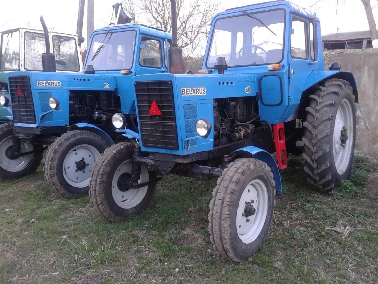 Цвета трактора мтз. Трактор мт3 80. мтз-80 трактор. мтз 80 заводской. трактор мтз 80 82.