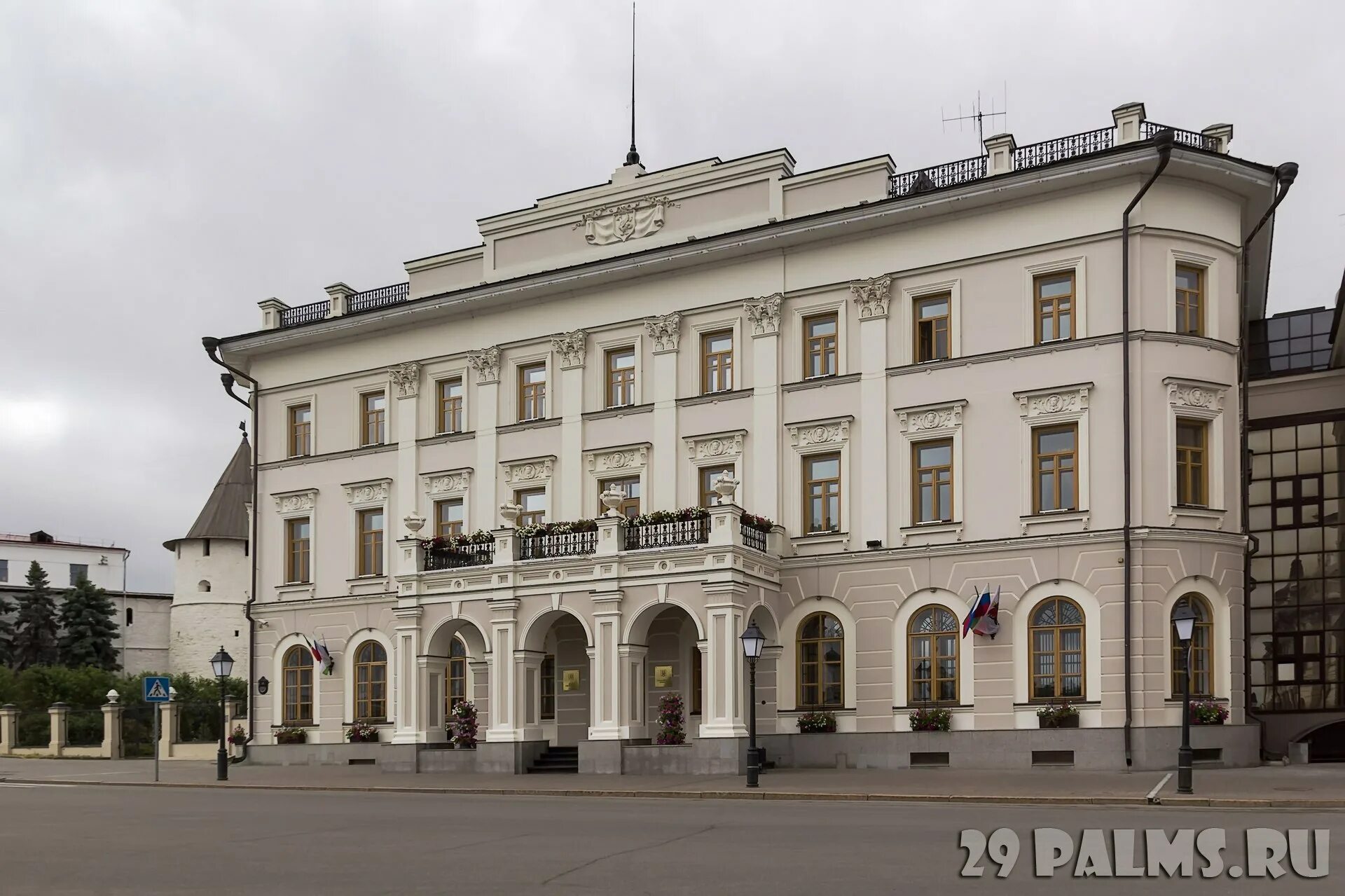 Кремлевская 1 казань. Казанская городская Дума. Казанская ратуша Казань. Здание городской Думы Казань. Казань мэрия Казани.