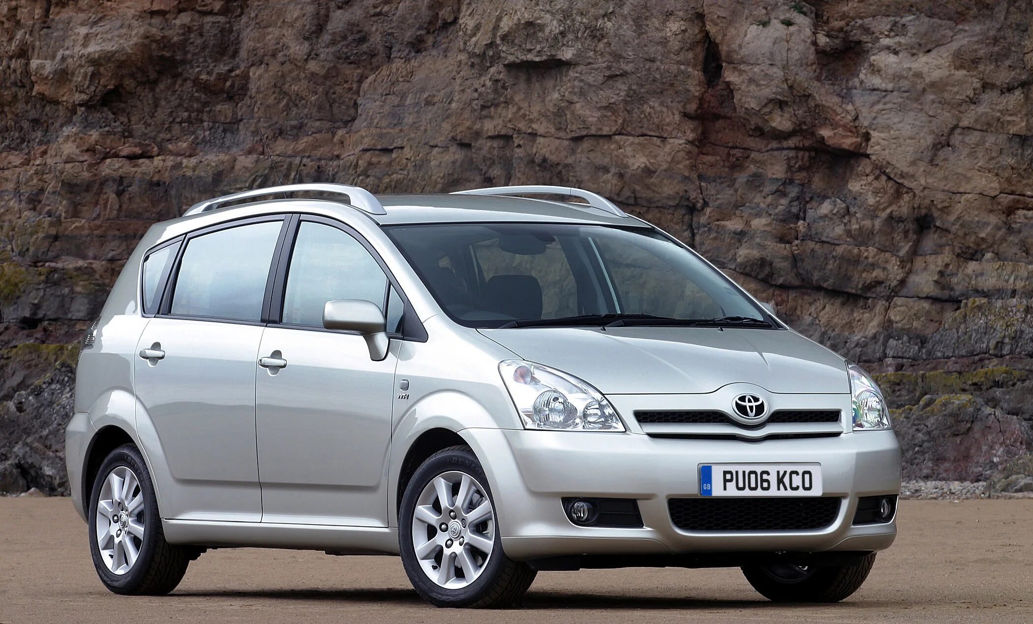 Карола версо. Toyota corolla verso 2006. тойота версо 2007. тойота королла версо 2006. toyota verso 2006.
