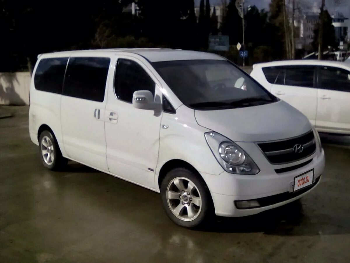 Купить бу хендай гранд старекс на авито. Hyundai Grand Starex 2008. Hyundai Grand Starex 2008 TQ. Hyundai Starex 2008 дизель аппарат. Колеса Hyundai h1 Starex.